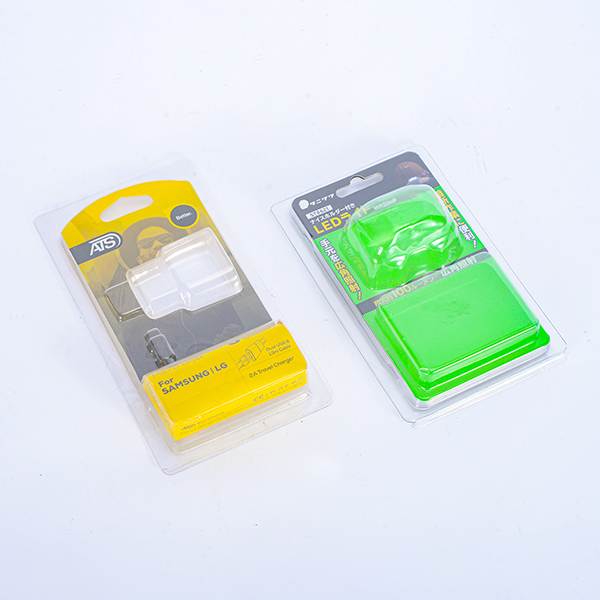 充电头吸塑包装