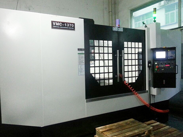 模具电脑锣加工中心